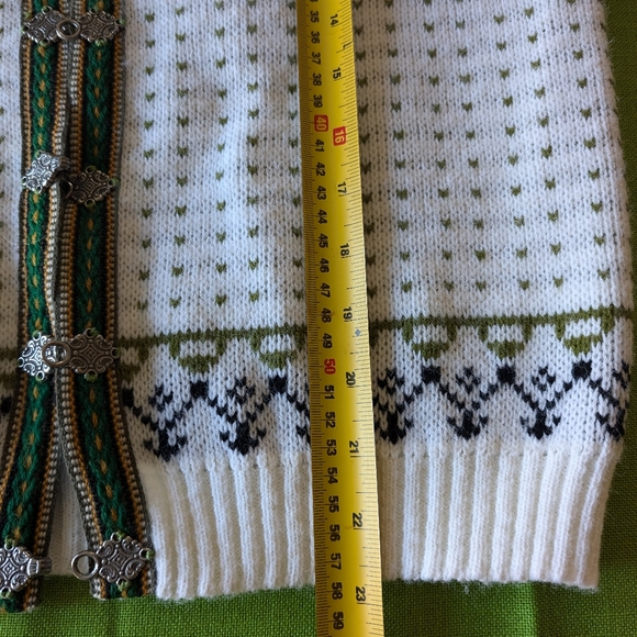 Mint vintage cardigan with pewter fasteners, 42 - Picture 8 of 8